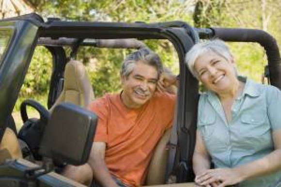 advance auto jeep couple