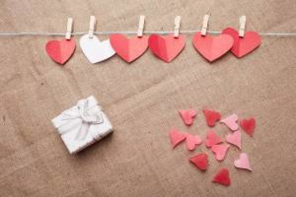 gift paper hearts